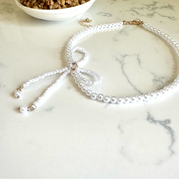 2/$30🌵 Princesscore Dainty Faux Pearl Bow Choker Necklace Fairycore Kawaii NEW - Picture 8 of 11